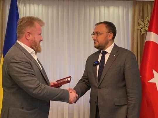 Засновник проєкту з евакуації дітей-сиріт із прифронтових регіонів у Туреччину отримав орден