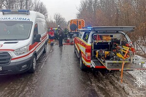 В Одесской области легковушка столкнулась с рейсовым автобусом (обновлено)