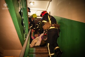 Ночная атака "шахедами" в Одессе: есть попадание в жилой дом, есть пострадавшие (обновлено)