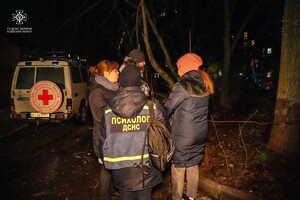 Ночная атака "шахедами" в Одессе: есть попадание в жилой дом, есть пострадавшие (обновлено)