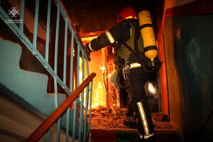 Ночная атака "шахедами" в Одессе: есть попадание в жилой дом, есть пострадавшие (обновлено)