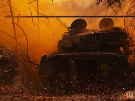 Майже 900 окупантів, 36 артсистем і 22 бронемашини: в Генштабі назвали нові втрати росії