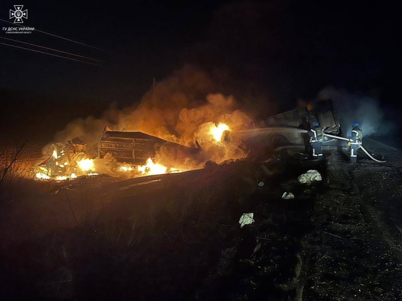 Вночі ворог запустив по Україні десятки дронів-камікадзе: рятувальники гасили пожежі у трьох областях
