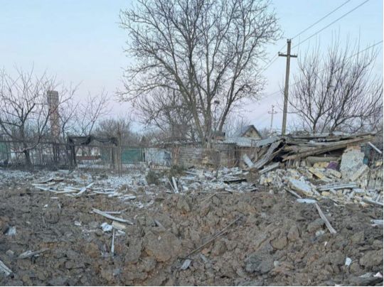Ворог обстріляв Красногорівку на Донбасі: є жертва та поранений