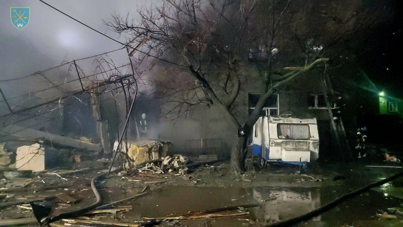 Дніпро та Одеса вночі зазнали потужної атаки дронів: є загиблі та поранені (фото, відео)