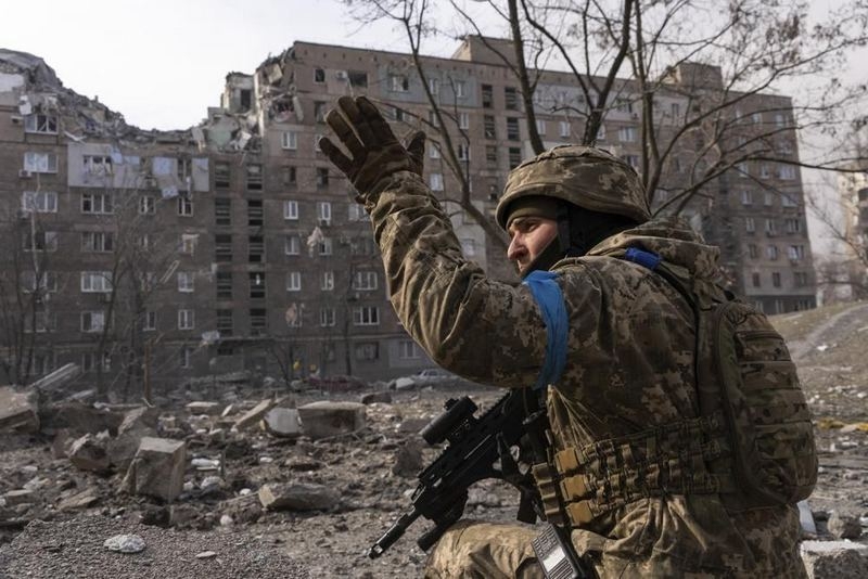 «Не хотів заходити на „Азовсталь“, розумів, що це мишоловка»: історія офіцера, який в полоні зберіг свою обручку