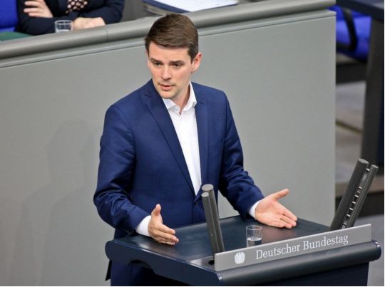 У Бундестазі відповіли, хто в Німеччині є носіями ідеї «нового Мінська» та назвали умову для перемоги України
