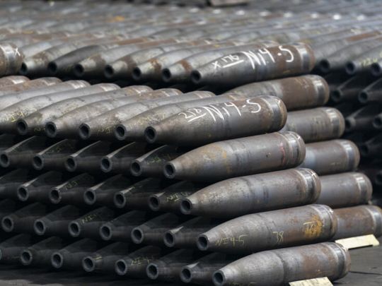 «Західні держави не повинні дозволяти собі відволікатися»: Україні бракує боєприпасів