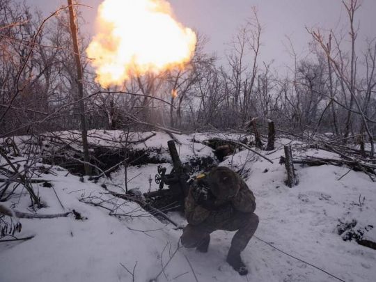 Затримка західної допомоги Україні дозволяє росіянам вести наступ на трьох напрямках, — ISW