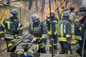 Из-за удара баллистикой по Одессе погибли 14 человек, 46 пострадали: 16 марта объявили Днем траура