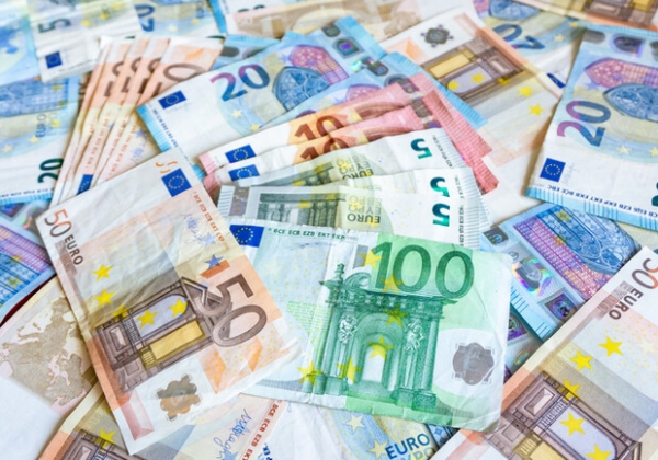 Курс валют в Украине 1 марта 2024: сколько стоит доллар и евро