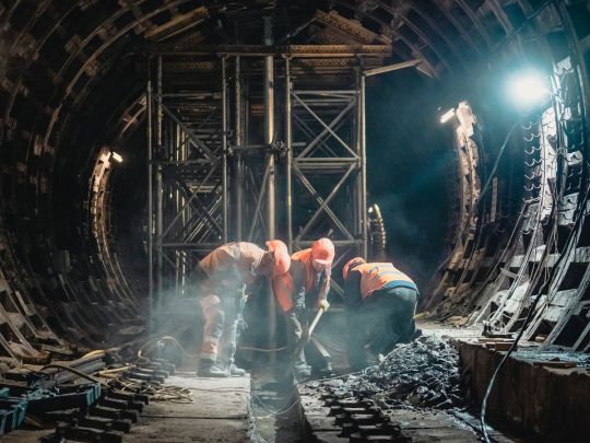 Балерина на мільярд: ремонт тунелів метро замовили викладачці хореографії в академії танцю