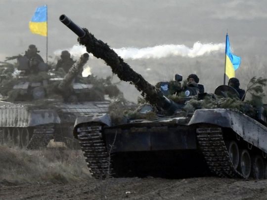 Експерти пояснили, чому наступ росії на сході України зупинився