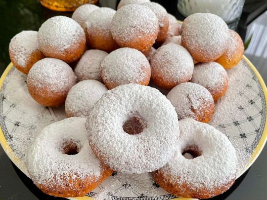 Ідеально для святкового столу: готуємо сирні кульки