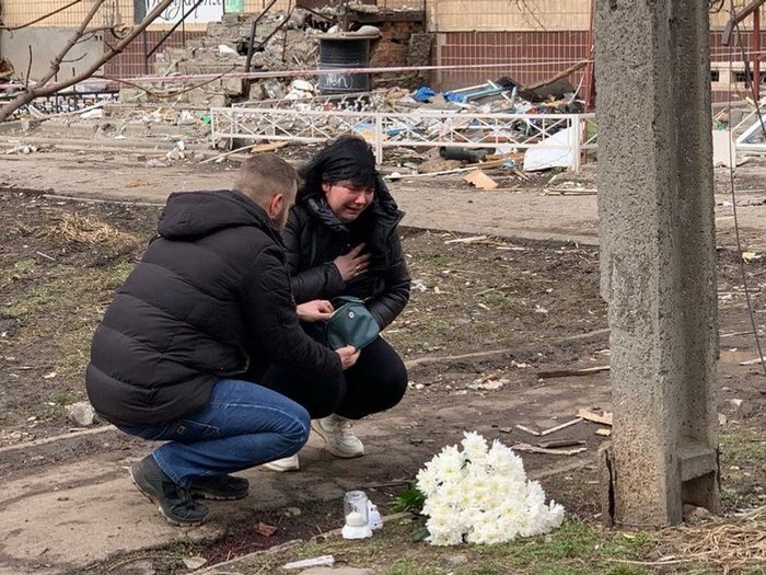 «На асфальті лежало тіло, а син плакав, впізнавши маму за одягом»: від російської ракети загинула 55-річна зооволонтерка з Кривого Рогу