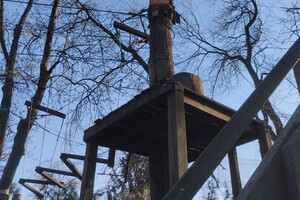Сходи с малышами: где в Одессе искать веревочные парки