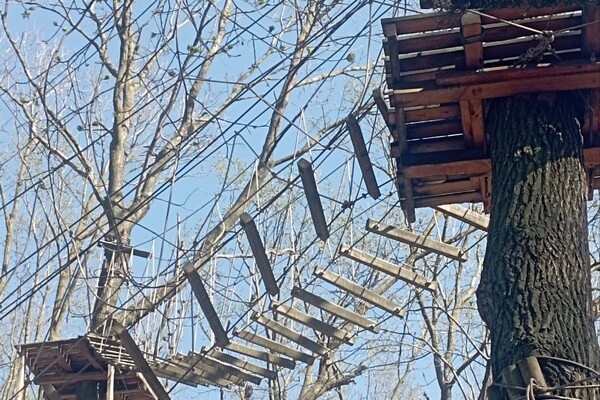 Сходи с малышами: где в Одессе искать веревочные парки
