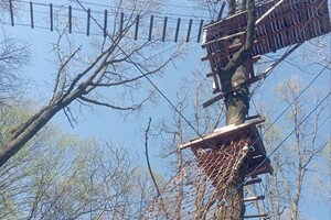 Сходи с малышами: где в Одессе искать веревочные парки