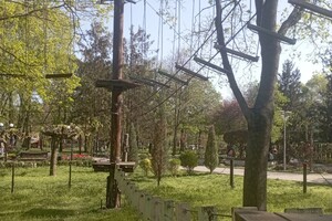 Сходи с малышами: где в Одессе искать веревочные парки