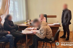 Директриса профессионально-технического учебного заведения попалась на коррупции 