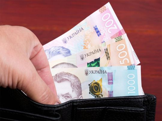 Деяким пенсіонерам перерахують пенсії заднім числом: коли чекати збільшених виплат