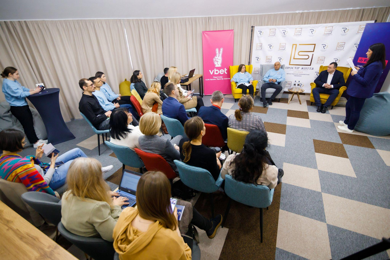 В Україні почав роботу Центр соціально-психологічної підтримки «Простір життя» для людей з ігровою залежністю