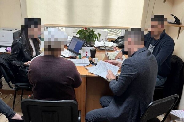 В Одесской области группа медиков торговали фиктивными справками о непригодности к службе