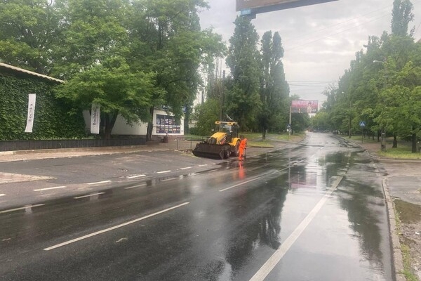 В Одессе затопило некоторые улицы: где сложно проехать