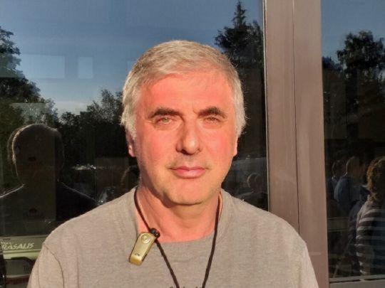 «Зрадники»: Леонід Невзлін про те, чому росія «нещадно б'є» по Харкову та Одесі, а селища на Донбасі стирає з лиця землі