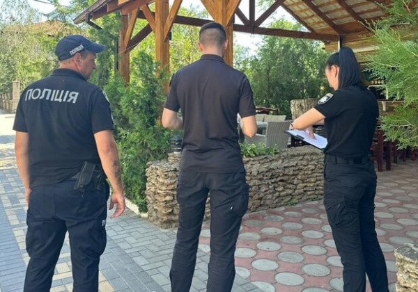 В Одесской области после посещения кафе отравились девять человек: восемь пострадавших – дети