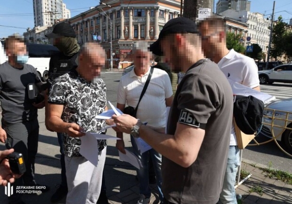 Одесский экс-военком Борисов ездил отдыхать в Испанию и на Сейшелы вместо фронта: он снова идет под суд