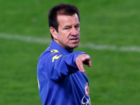 Чемпіон світу з футболу та його дружина дивом уникли смерті після страшної ДТП (фото, відео)