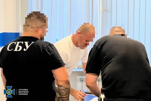 В Одесской области преступная группировка присвоила 2,4 миллиона, выделенных на восстановление разрушенных обстрелами домов