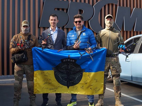 Мільйони на FPV-дрони та безкоштовне пальне: в «БРСМ-Нафта» підсумували роботу благодійного фонду