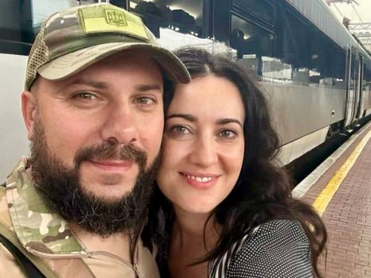 «Не знаю, коли зустрінемось»: популярна телеведуча вразила зізнанням про коханого