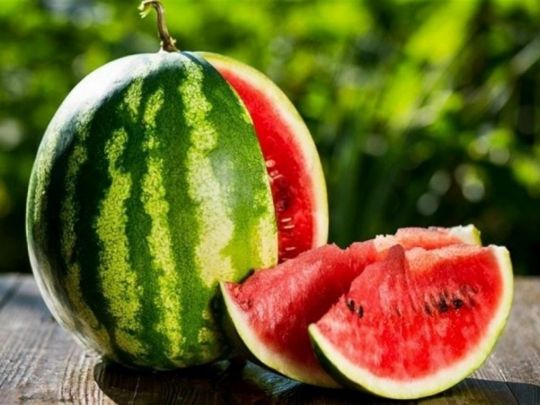 Обирайте тьмяну шкірку: як вибрати ідеально стиглий кавун