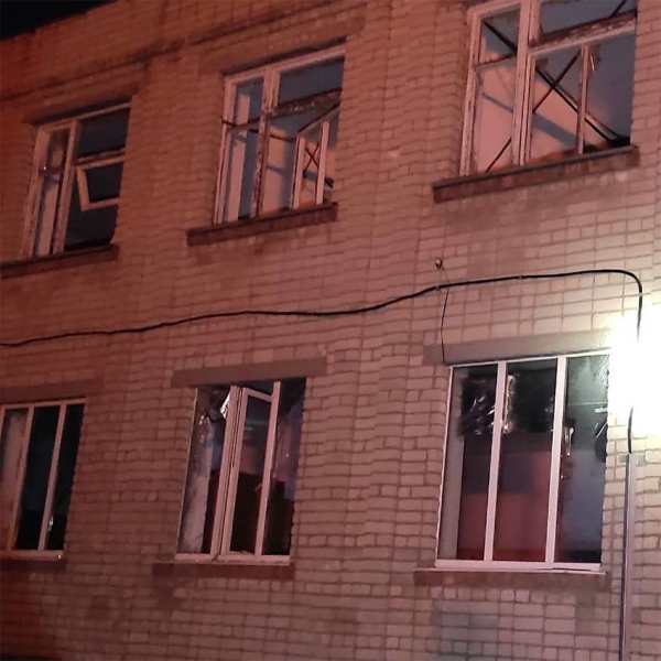 Терористи продовжують обстріли Дніпропетровщини: вбито двох людей, пошкоджено будинки
