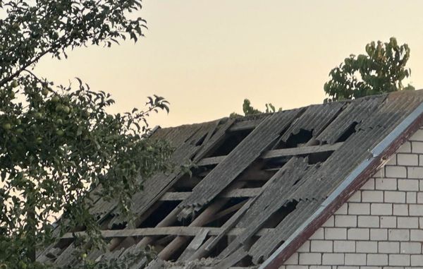 Ворог вдарив вночі балістикою по Дніпру: постраждали 7 людей, серед них — підліток