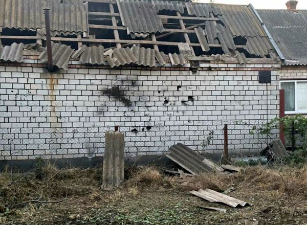 Ворог вдарив вночі балістикою по Дніпру: постраждали 7 людей, серед них — підліток