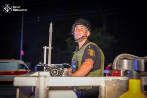 Во время ракетного удара в Одессе снова загорелся дом на Софиевской: подробности