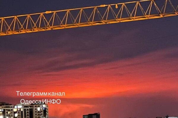 Под Одессой до сих пор горят плавни: их не могут потушить 