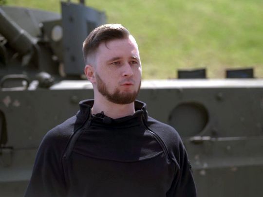 Служба в оточеному місті, ракетний удар по пологовому та евакуація на гелікоптері: історія поліцейського з Маріуполя