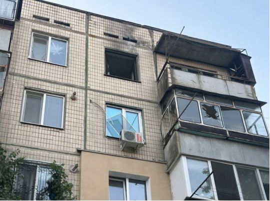 Терористи продовжують обстрілювати мирні міста Дніпропетровщини: серед постраждалих — мама з дитиною