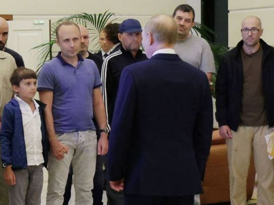 «Виходить, що Байден — це дуже зручний партнер для путіна»: аналітик про нюанси масштабного обміну ув’язненими між Заходом і росією