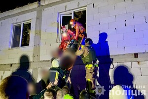 Баллистический удар по гражданской инфраструктуре в Одесском районе: среди погибших подросток, есть пострадавшие (обновлено)