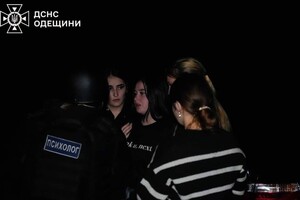 Баллистический удар по гражданской инфраструктуре в Одесском районе: среди погибших подросток, есть пострадавшие (обновлено)