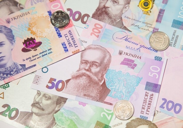 В Украине изымут из обращения некоторые банкноты номиналом 50 и 200 гривен