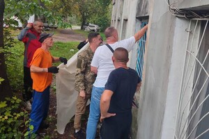 В Одессе в результате обстрела потерпел разрушения жилой дом: куда жителям обращаться за помощью