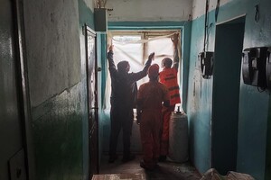 В Одессе в результате обстрела потерпел разрушения жилой дом: куда жителям обращаться за помощью