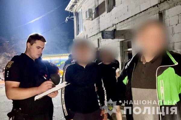Баллистический удар по гражданской инфраструктуре в Одесском районе: среди погибших подросток, есть пострадавшие (обновлено)